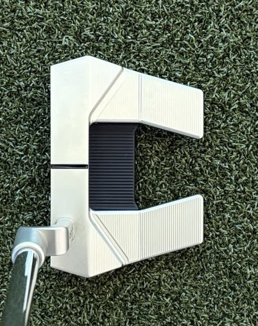 Hand-finished Scotty Cameron Phantom mallet, wide-body shape.